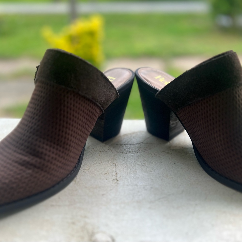 Reba Booties - Picture 8 of 9